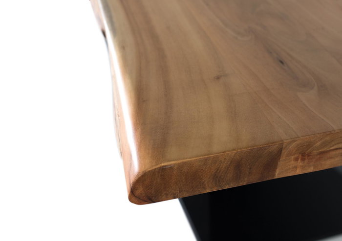 GINER Y COLOMER Mesa de comedor de madera de acacia y metal Natural y Negro